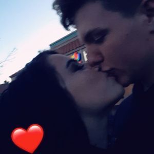 Meet your Posher, Carson